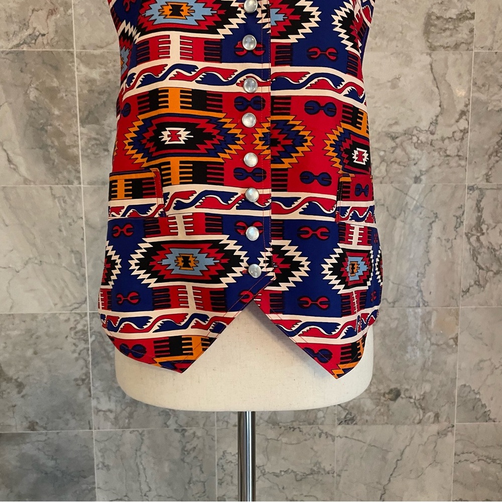 Vintage Silk Club Collection Aztec Button Up Vest - Picture 3 of 7